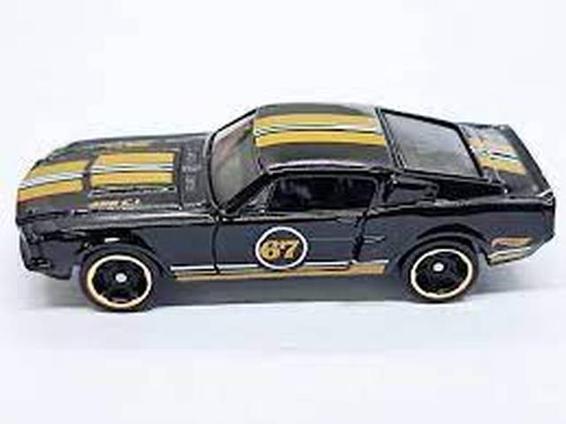 '67 Shelby GT500 (2010)