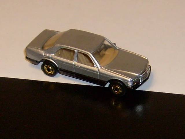 Mercedes 380 SEL